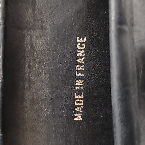 Authentic Chanel Quilted Wallet - Picture 15 of 15